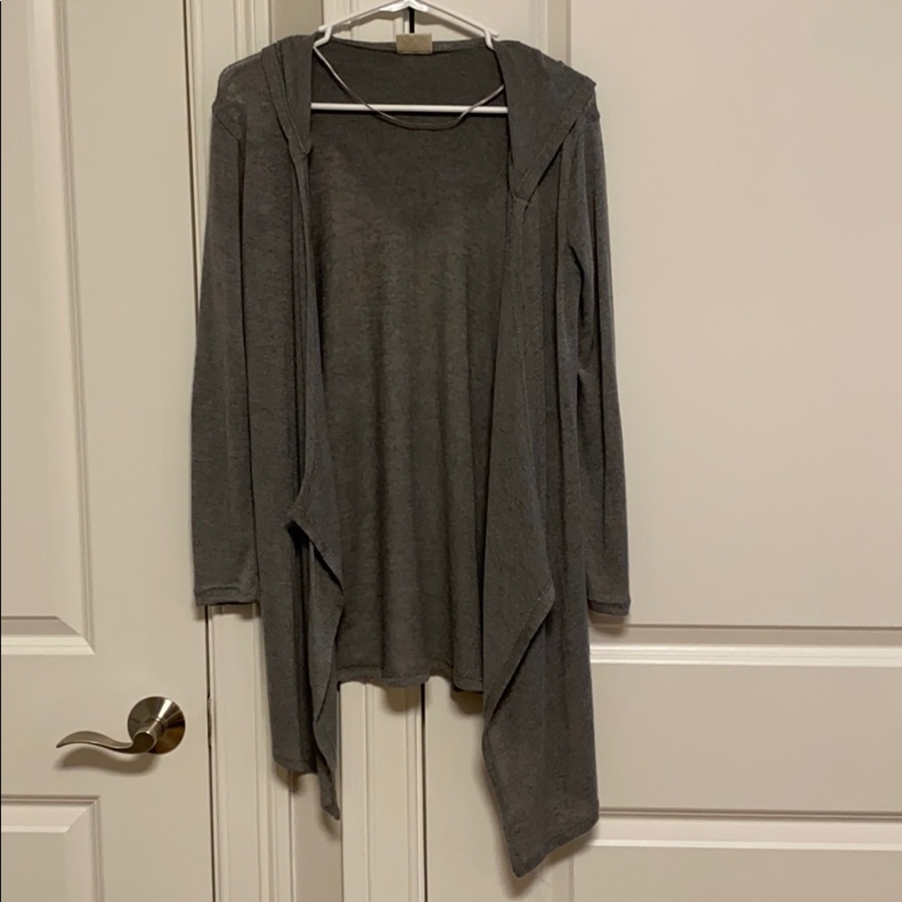 Cardigan sweater